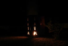 Feuer-Skulptur Baum